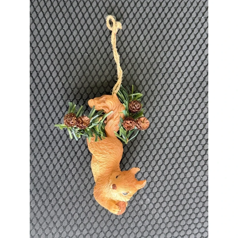 Squirrel Ornament Pinecones Forest Rustic Cabin Woodland 4.5